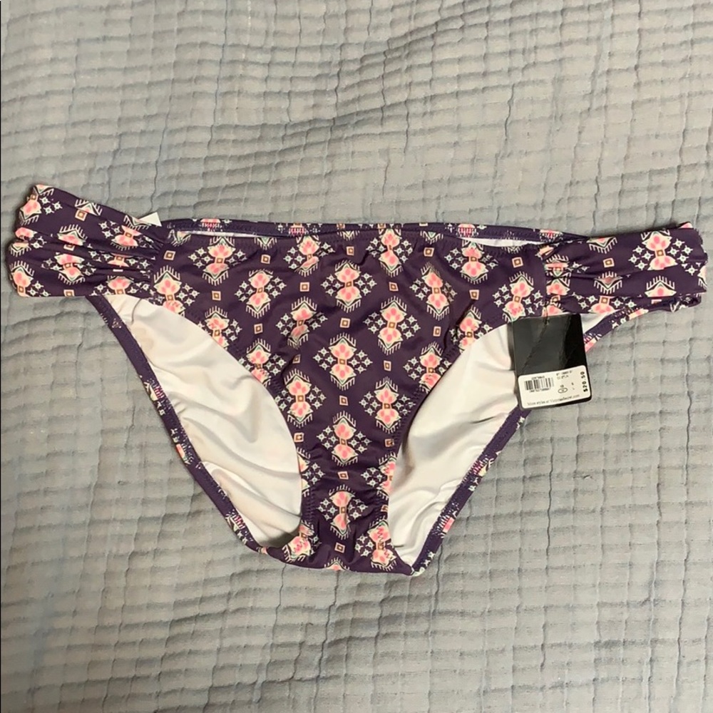 Swim bottoms VS